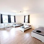 Lägenhet Have-a-nice-stay - - Monteursunterkunft - Einzelbetten - Gute Anbindung - Bettwaesche *
