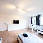 Lägenhet Have-a-nice-stay - - Monteursunterkunft - Einzelbetten - Gute Anbindung - Bettwaesche *
