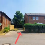 Have-a-nice-stay - - Monteursunterkunft - Einzelbetten - Gute Anbindung - Bettwaesche Lägenhet