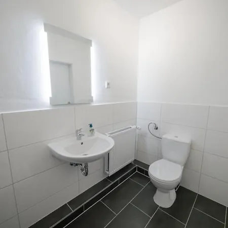 Lejlighed Have-a-nice-stay - - Monteursunterkunft - Einzelbetten - Gute Anbindung - Bettwaesche *