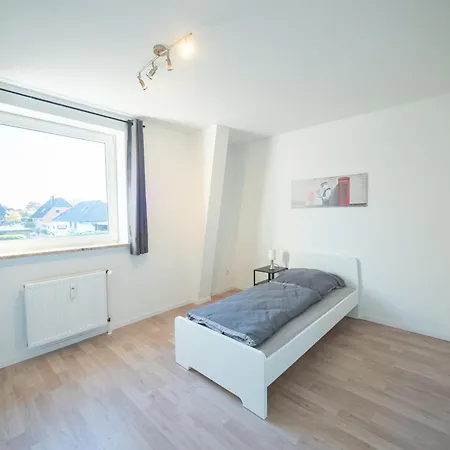 Have-a-nice-stay - - Monteursunterkunft - Einzelbetten - Gute Anbindung - Bettwaesche * Seth