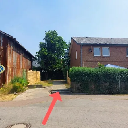 Have-a-nice-stay - - Monteursunterkunft - Einzelbetten - Gute Anbindung - Bettwaesche Lägenhet